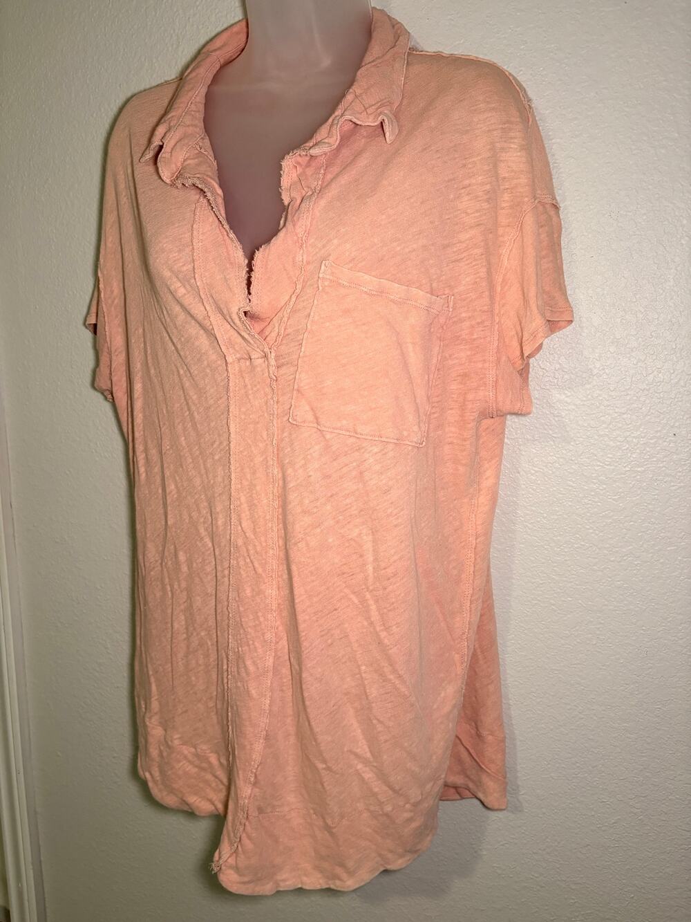We The Free People Peach Asymmetric Hem Short Sleeve Raw Edge Tee - Size L